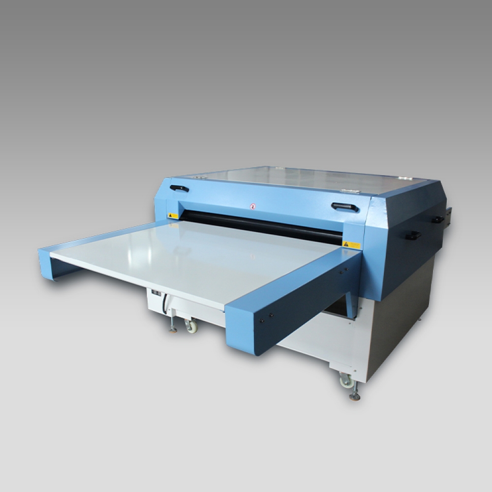 Large bonding machine